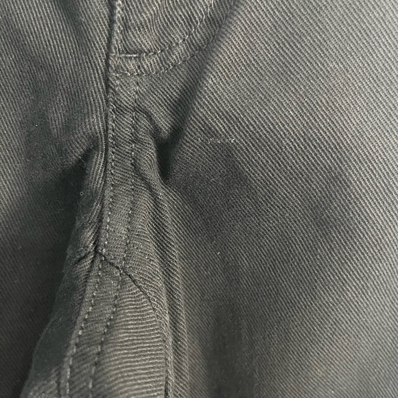 Aritzia TNA black denim jeans size 2 - Picture 3 of 7